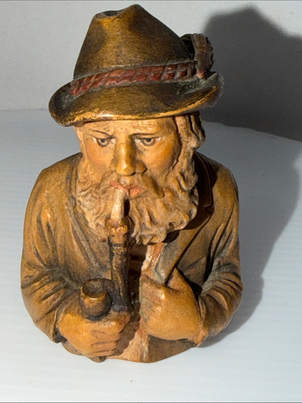 Vintage Bavarian Tyrolean Old Man With Pipe Resin Statue
